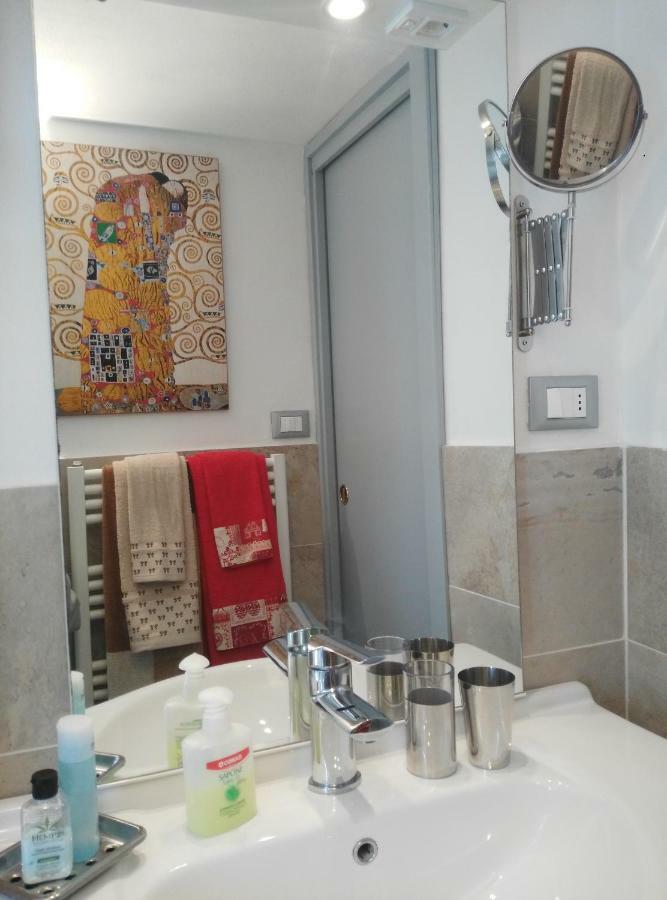 Appartamento Di Marzia In Oltrarno Florence Exterior photo